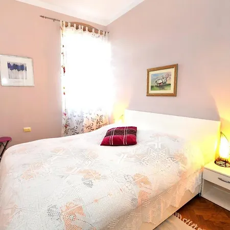 Apartments With Wifi Split - 6079 Apartment